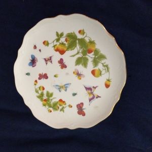 Fine china cake plate